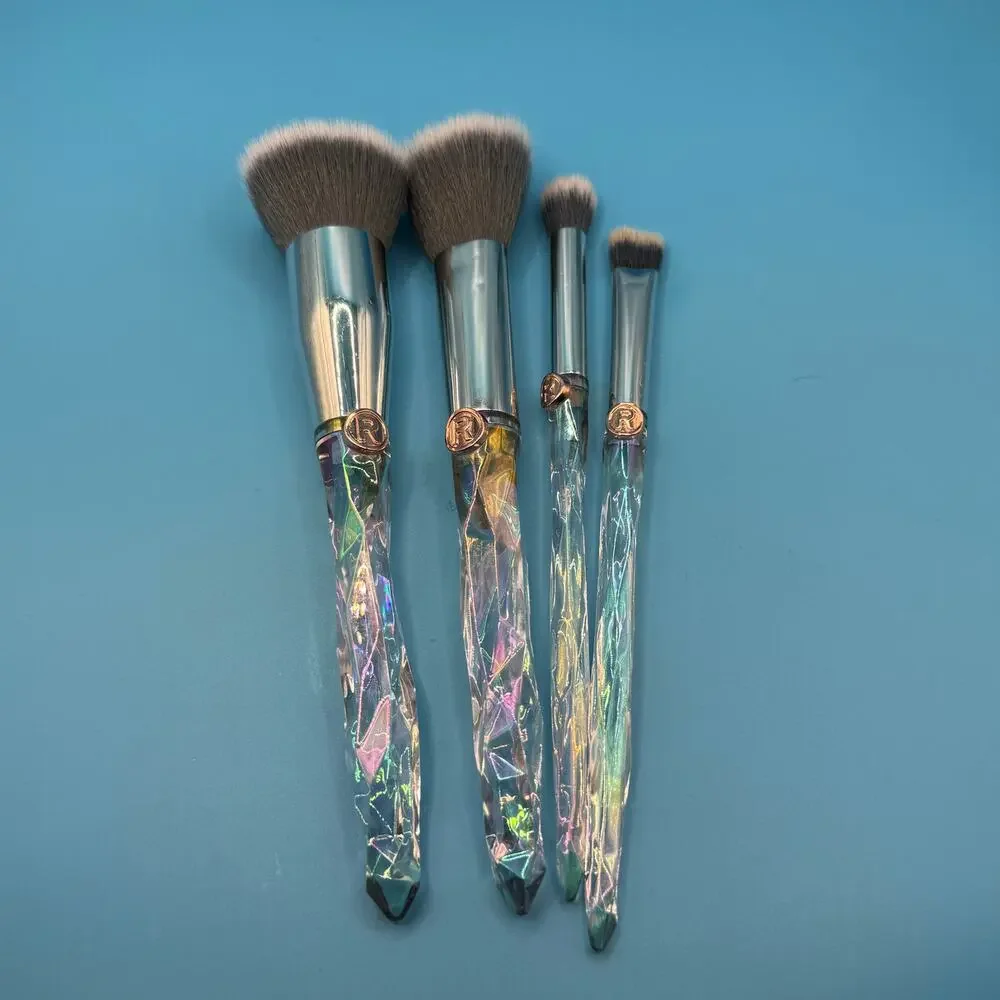 Makeup Revolution School For Good & Evil Netflix 4 Pc Iridescent Brush Set